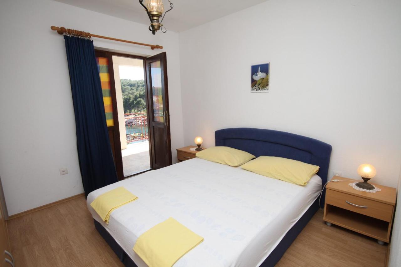 Apartments By The Sea Basina, Hvar - 8749 Vrbanj Esterno foto